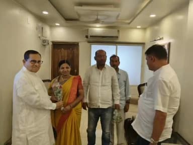 संदेश: अवधेश नारायण सिंह को बिहार विधान परिषद के सभापति बनाए जाने पर संदेश विधानसभा क्षेत्र के नेताओ ने मिलकर उन्हें बधाई दिया