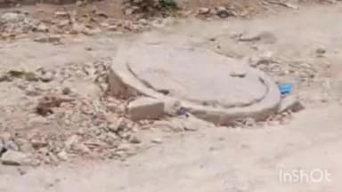 नागौर: नागौर शहर के वार्ड नंबर छः के मोहल्लेवासियों ने बिजली,पानी व सड़क की समस्या को लेकर जिला कलेक्टर को सौंपा ज्ञापन