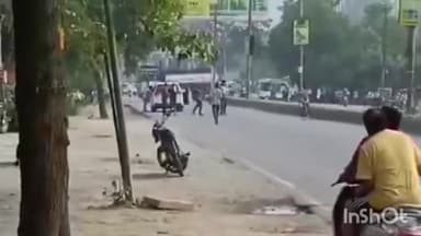 बरेली: इज्जत नगर थाना क्षेत्र के बजरंग ढाबा के पास चली ताबड़तोड़ फायरिंग वीडियो हुआ वायरल