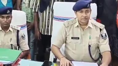 बक्सर: यूपी से बिहार में शराब की तस्करी के आरोप में शराब ठेकेदार गिरफ्तार ..