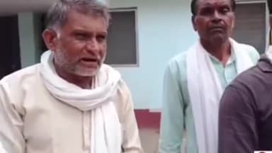 गुनौर: बीरा ग्राम पंचायत के पंचों ने जिला पंचायत सीईओ को सोपा ज्ञापन कहा सचिव ने पंचों से नाली साफ करने की दी सलाह