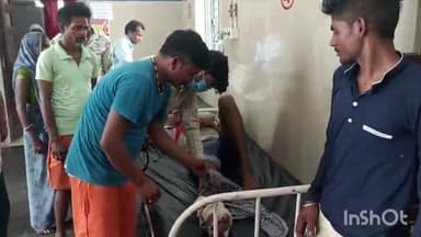 अजयगढ़: अंतिम संस्कार में गए युवक को सांप ने काटा सांप को पकड़ कर पहुंचे अस्पताल
अजयगढ पन्ना रोड श्मसान घाट की घटना