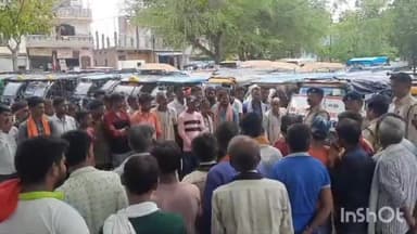 अजयगढ़: अजयगढ़ थाना में ऑटो ई-रिक्शा चालकों के समक्ष जागरूकता कार्यक्रम का हुआ आयोजन