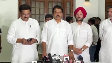 माननीय राहुल गांधी जी को विपक्ष के नेता बनने पर हार्दिक बधाई एवं शुभकामनाएं आपकी सरकार की मनमानी नहीं चलेगी