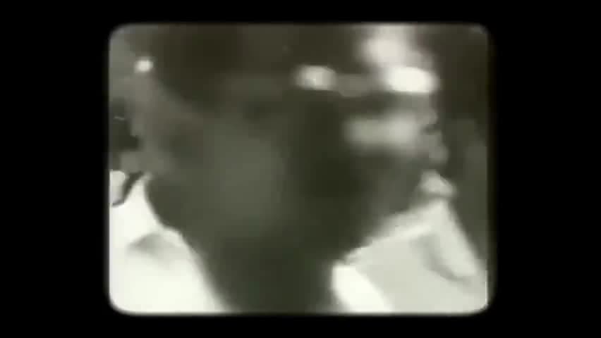 भारतीय लोकतंत्र और राजनीति का काला अध्याय है आपातकाल

कैसे सत्ता की हनक में देश के लोकतांत्रिक मूल्यों का गला घोंटा गया था।
#DarkDaysOfEmergency