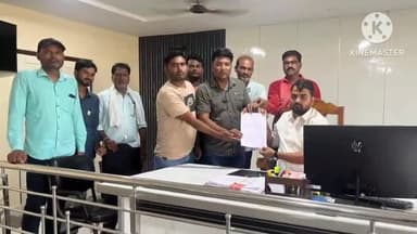 समुद्रपूर: जाम येथील शेतकरी महिला निधी लिमिटेड शाखेतील रक्कम व्याजासह परत करा, लहान व्यवसायिकांचे तहसीलदारांना निवेदन