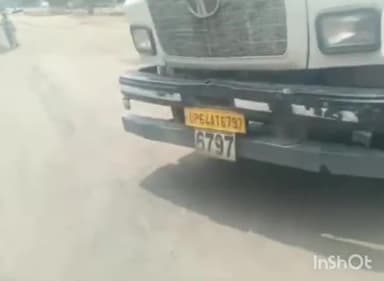 चितरंगी: अंबेडकर नगर में एनसीएल के वॉटर टैंकर वाहन ने एक बाइक चालक युवक को मारी टक्कर आई हल्की चोट।