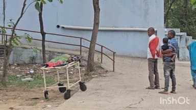 लखीसराय: किउल रेलवे लाइन से अज्ञात शब को रेल पुलिस ने किया शब बरामद, पोस्टमार्टम के लिए लाया गया पोस्टमार्टम हाउस