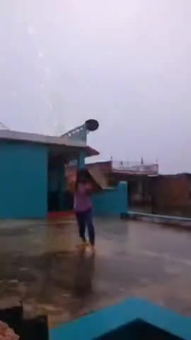 सीतामढ़ी : कैमरे में कैद हुई वज्रपात की LIVE तस्वीर...

#Sitamarhi    #Bihar    #Viralvideo