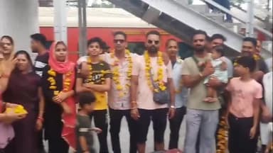 विदिशा नगर: पिछले 26 सालों की तरह इस बार भी राय परिवार द्वारा अमरनाथ यात्रा के लिए ले जाया गया श्रद्धालुओं का जत्था