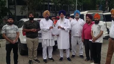 बक्सर: बक्सर में सिक्ख युवक पर जानलेवा हमला मामले में तख्त श्री हरि मंदिर साहिब के लोगों ने डीएम-एसपी से की मुलाकात