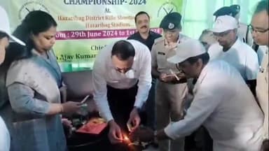 हज़ारीबाग: कर्ज़न ग्राउंड हजारीबाग में डिस्ट्रिक्ट राइफल्स चैंपियनशिप 2024 का उद्घाटन सम्पन्न।