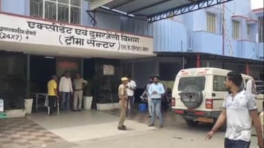 सीकर: नवलगढ़ रोड पर 10वीं कक्षा के छात्र ने फांसी लगाकर की आत्महत्या, मामले की जांच में जुटी पुलिस