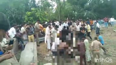 लखीमपुर: रवहीं पुल से युवक ने अज्ञात कारणों के चलते शारदा नहर में लगे छलांग, युवक की हुई मौत,शव का पीएम करने से किया माना