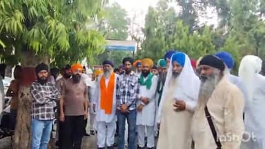 लखीमपुर: गोंदिया गांव में चोरी करने का खुलासा करने के मामले में भीरा कोतवाली पुलिस पर उठे सवालिया निशान, SP से मिला सिख समुदाय