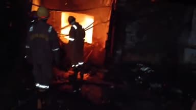 कानपुर: गोविंद नगर क्षेत्र की प्लास्टिक रिसाइकिल फैक्ट्री में लगी आग, फायर ब्रिगेड ने आग पर पाया काबू