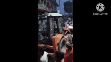 न्याय या अन्याय । अधिकारी क्यों दे रहा है धमकी? मामला गोरखपुर के बडहलगंज का है।