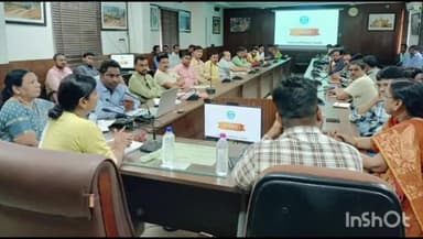 शाहनगर: पन्ना कलेक्टर  सुरेश कुमार ने जनसुनवाई के क्रियान्वयन के संबंध में दिए अधिकारीयों को निर्देश