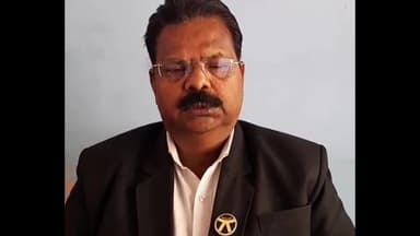 समाज में बदलाव क्यों नहीं आता,क्योंकि गरीब में हिम्मत नहीं है, मध्यम को फुर्सत नहीं है,और अमीरों को जरूरत नहीं है ।