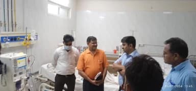 धौलपुर: जिला कलक्टर ने किया जिला अस्पताल का औचक निरीक्षण