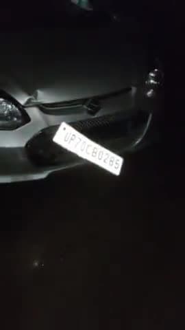 करछना: गधिंयाव गांव के सामने कार की टक्कर से बुजुर्ग की हुई मौत, पुलिस ने शव को पोस्टमार्टम के लिए भेजा