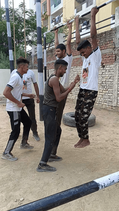 आपकी आज की मेहनत कल की खुशियों की चाबी है। 
निशुल्क प्रशिक्षण लेने के लिए संपर्क करें 9960269547