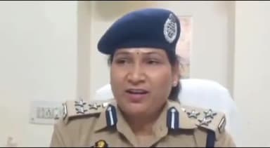 मुरादाबाद: रेलवे स्टेशन मुरादाबाद पर पहुंची डीआईजी रेलवे राकेश पुष्कर का रेलवे पुलिस अधिकारियों के द्वारा स्वागत किया गया