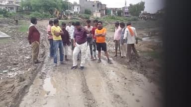 🙏🌹🙏 लो अब पूरा पुल चोरी कर लिया🤣🤣 भ्रष्टाचार की डस्ट डालकर भ्रष्टाचार में भी भ्रष्टाचार हो रहा है