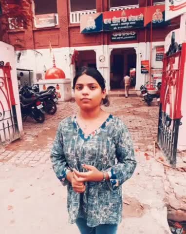 कानपुर: पी रोड पर ट्यूशन पढ़ाकर घर लौट रही ट्यूशन टीचर का मोबाइल फोन लूट ले गए लुटेरे,पुलिस जांच में जुटी