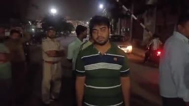 कोल: JN मेडिकल में तीमारदार व डॉक्टरों में मारपीट के बाद डॉक्टरों ने की हड़ताल, युवक को पीटने व महिला के कपड़े फाड़ने का आरोप