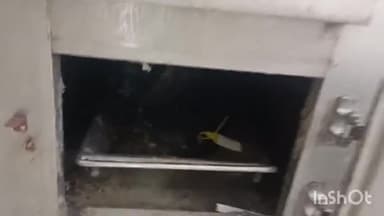 जलेसर: पुनहरा बंबा में अज्ञात शव मिलने से मची सनसनी, पुलिस ने शव को पोस्टमार्टम के लिए भेजा