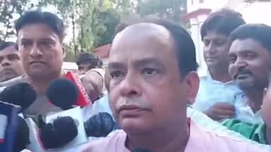 कांके: रांची स्थित राजभवन में पहली बार मंत्री पद की शपथ लेने के बाद इरफान अंसारी ने कहा- अगली बार भी हम सरकार बनाएंगे