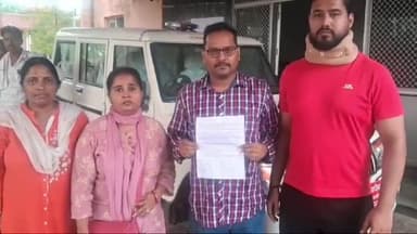 मेड़ता: सड़क दुर्घटना में घायल हुए निजी स्कूल के शिक्षको ने एसडीएम को सोपा ज्ञापन,स्कूल प्रशासन व पुलिस पर लगाए गंभीर आरोप