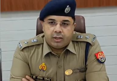 कैंपियरगंज: कैंपियरगंज के पीपीगंज थाना क्षेत्र सहित दो थाना प्रभारी का एसएसपी ने किया बेहतर कानून व्यवस्था के मद्देनजर तबादला