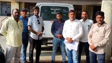 समुद्रपूर: माझी लाडकी बहीण योजनेत सहभागी न होण्याचे तालुक्यातील सेतू केंद्र चालकांनी तहसीलदारांना दिले निवेदन