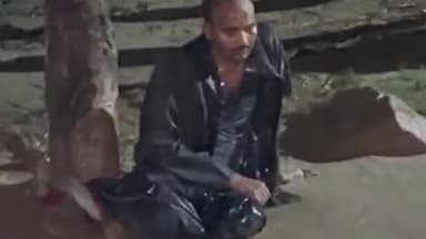 बांसगांव: गगहा क्षेत्र में महिला के घर में ग्रामीणों द्वारा पकडे़ गए डायल 112 के सिपाही को एसएसपी ने निलंबित कर दिये बिभागीय जांच