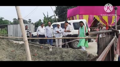 महुआ: महुआ के कुशहर मे निर्माणाधीन पुल का जिला कार्यपालक अभियंता सहित अन्य पदाधिकारी ने किया निरीक्षण दिए कई निर्देश