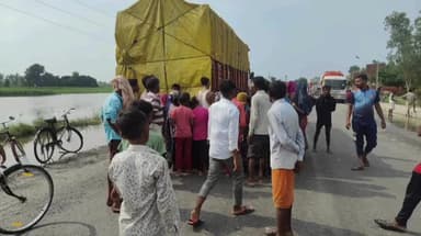 बीसलपुर: जसौली दिवाली पुलिया के पास साथियों के साथ बाढ़ देखने गया युवक गहरे पानी में बहा तलाश जारी