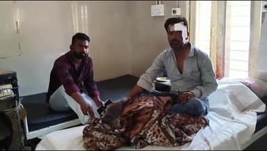 शाजापुर: इकलेरा के समीप कुत्ते को बचाने के दौरान अनियंत्रित होकर गिरा बाइक सवार व्यक्ति, हुआ घायल