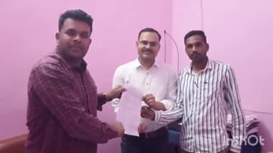 अजयगढ़: नगरपरिषद की दुकानों के आरक्षण में गड़बड़ी के आरोप नीलामी निरस्त करने की मांग को लेकर sdm के नाम तहसीलदार को सौंपा ज्ञापन