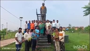 विदिशा नगर: 'एक पेड मां के नाम'अभियान मे बुधवार सुबह अटल उद्यान मे MLA,नपाध्यक्ष प्रतिनिधी,पार्षदो ने किया वृक्षारोपण,4000 का लक्ष्य