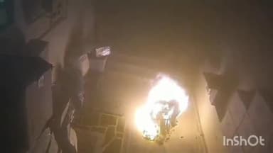 चित्तौड़गढ़: आनंद सुपर मार्केट स्थित एक मकान में एक्टिवा वाहन में अचानक लगी आग, आसपास रखा सामान में आग में जलकर हुआ ख़ाक