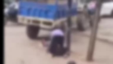 इंदौर: विजय नगर क्षेत्र में ऑटो चालक के साथ एक युवक और 2 युवतियों ने की मारपीट, वीडियो हुआ वायरल