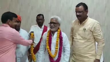 नगर निगम कार्यालय के कार्यकारिणी सभागार में नगर निगम उपसभापति का किया गया चुनाव, नरसिंह दास को चुना गया उपसभापति