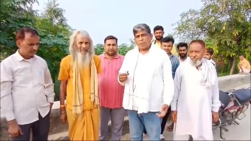 *बड़े नाले में अचानक आया काला गंदा बदबूदार और विषैला पानी*
#सहावर तहसील के गांव रारा-फतेहपुर में एक बड़ा नाला निकलता है. इस नाले में कभी भी काला गंदा पानी नहीं आया। ग्राम वासियों ने बताया कि हमेशा इस नाले में साफ और स्वच्छ पा