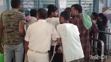 लखीसराय: जिले के मेदनी चौकी थाना पुलिस ने शराब सेवन मामले के तीन अभियुक्तों को मेडिकल जांच बाद भेजा न्याययिक  हिरासत में।