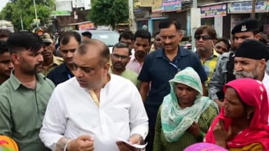 रामपुर: पीएम स्वनिधि गलियारे का निर्माण शुरू हो गया है विधायक आकाश सक्सेना ने पनवड़िया में निर्माणाधीन गलियारे का जायजा लिया