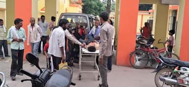 बदायूं: गडियां रंगीन गांव के पास अनियंत्रित होकर बाइक फिसलने से बाइक सवार हुआ गंभीर घायल, बदायूं जिला अस्पताल में कराया भर्ती