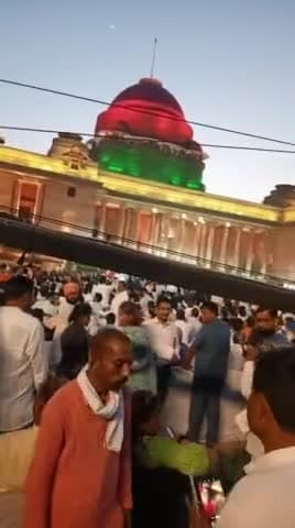 modi ji ki shapat giran समारोह