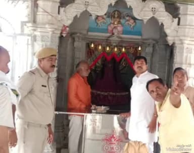 जालौर: जालौर के देलदरी में चोरी के मामले को लेकर आहोर विधायक ने लिया घटनास्थल का जायजा